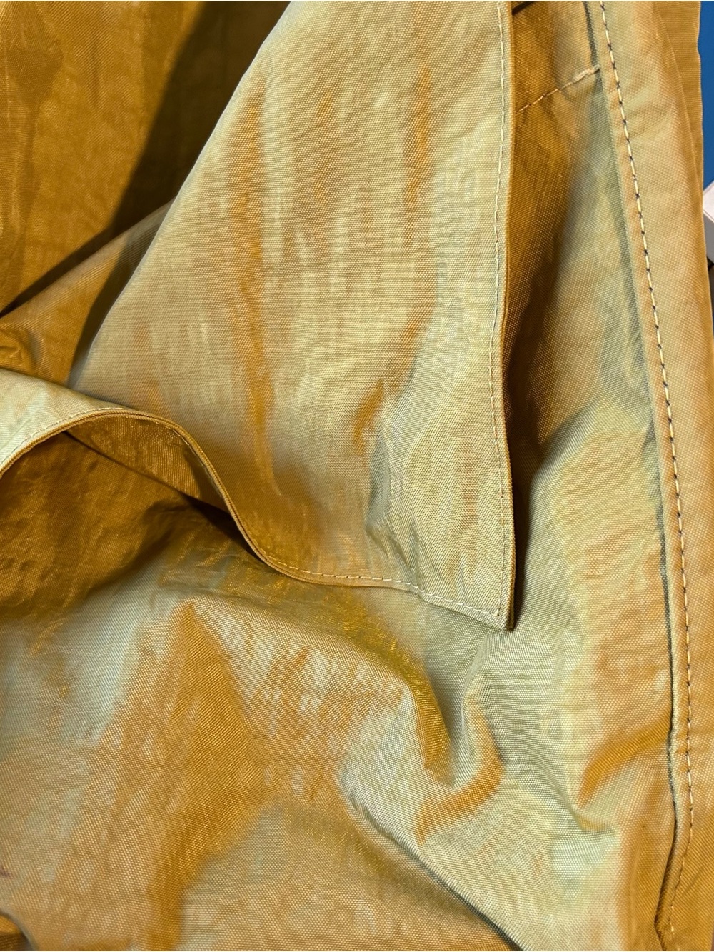 Baggu Sport Messenger Bag Camel - Picture 7 of 11